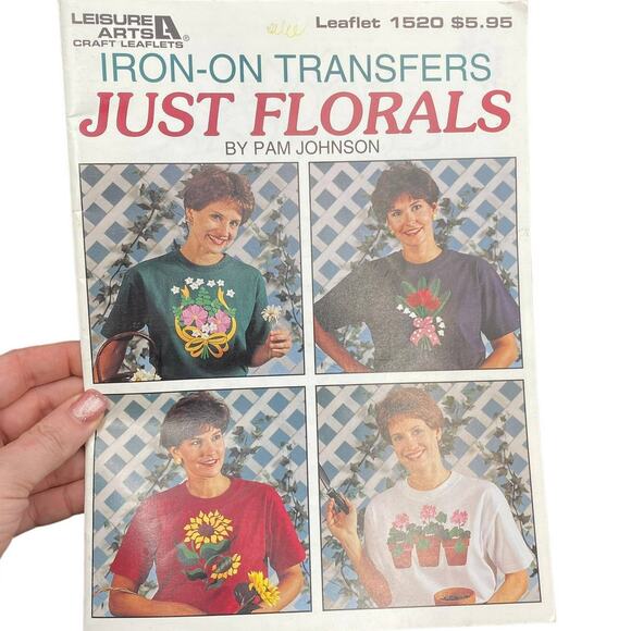 Vintage 1993 Flower craft Iron On Transfer Book for UGLY Granny shirt designs - Picture 1 of 5
